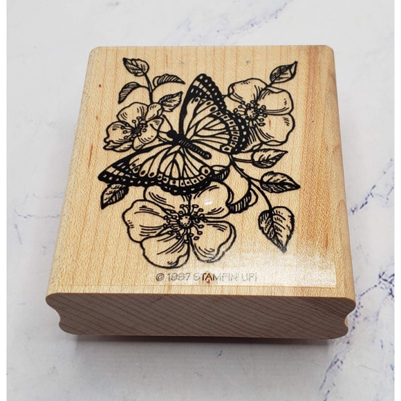 Stampin' Up! Butterfly Garden Flower Field Wood Mounted Rubber Stamp - Picture 1 of 7